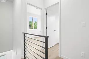 4690 N Congress Ave, Portland, OR 97217 - Photo 13