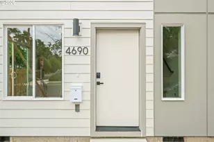 4690 N Congress Ave, Portland, OR 97217 - Photo 29