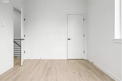 4690 N Congress Ave, Portland, OR 97217 - Photo 21