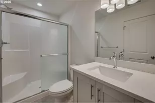 2008 Henderson Wy, Longview, WA 98632 - Photo 11
