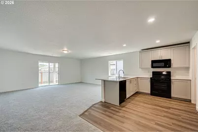 2008 Henderson Way, Longview, WA 98632 - Photo 3