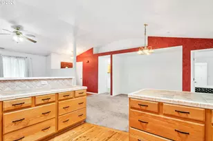 87652 Trek Dr, Veneta, OR 97487 - Photo 19