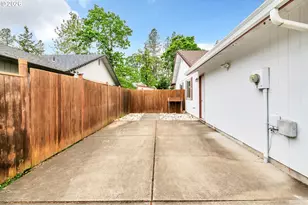 87652 Trek Dr, Veneta, OR 97487 - Photo 43