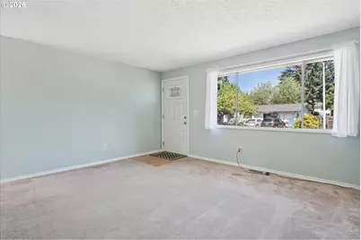 19255 Whitney Ln, Oregon City, OR 97045 - Photo 17