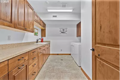 25148 Smittys Pl, Monroe, OR 97456 - Photo 29