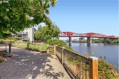 840 NW Naito Pkwy #H-10, Portland, OR 97209 - Photo 15