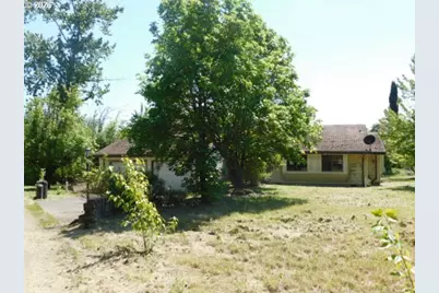 888 Meadows Ln, Jefferson, OR 97352 - Photo 1