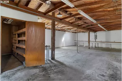 888 Meadows Ln, Jefferson, OR 97352 - Photo 35