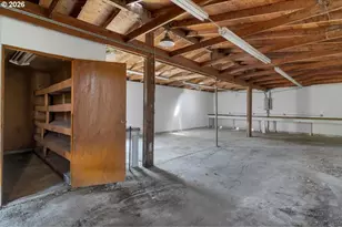 888 Meadows Ln, Jefferson, OR 97352 - Photo 35