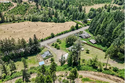 5833 Hubbard Creek Rd, Umpqua, OR 97486 - Photo 47