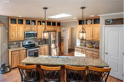 5833 Hubbard Creek Rd, Umpqua, OR 97486 - Photo 9