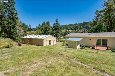5833 Hubbard Creek Rd, Umpqua, OR 97486 - Photo 31