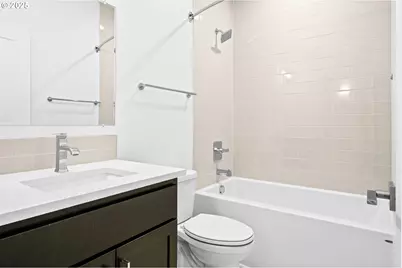 5465 N Fessenden St, Portland, OR 97203 - Photo 13