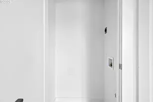 5465 N Fessenden St, Portland, OR 97203 - Photo 15