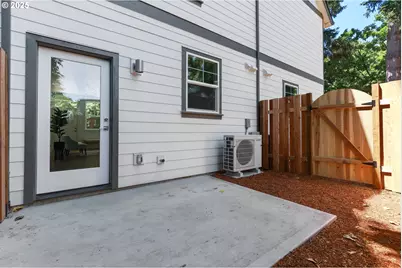 5465 N Fessenden St, Portland, OR 97203 - Photo 25