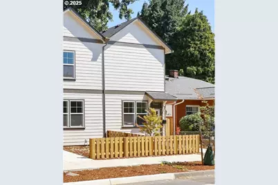 5465 N Fessenden St, Portland, OR 97203 - Photo 1