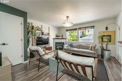 8711 N Crawford St, Portland, OR 97203 - Photo 9