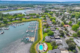 570 N Hayden Bay Dr, Portland, OR 97217 - Photo 35