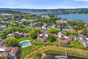 570 N Hayden Bay Dr, Portland, OR 97217 - Photo 33