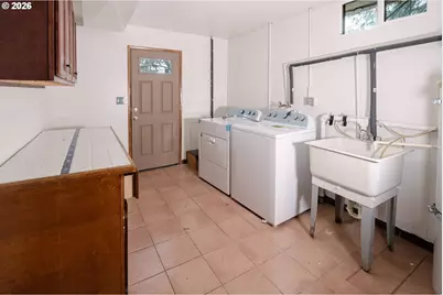 4825 SE 140th Ave, Portland, OR 97236 - Photo 33