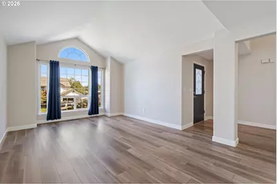 2626 NW 37th Ave, Camas, WA 98607 - Photo 5