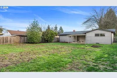 610 Colonial Dr, Springfield, OR 97477 - Photo 21