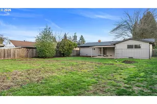 610 Colonial Dr, Springfield, OR 97477 - Photo 21