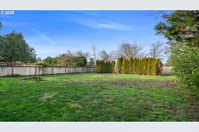610 Colonial Dr, Springfield, OR 97477 - Photo 19