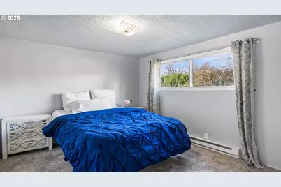 610 Colonial Dr, Springfield, OR 97477 - Photo 15