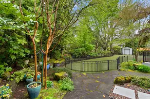 17932 NW Lone Rock Dr, Portland, OR 97229 - Photo 31