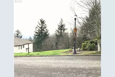 4055 NW Riggs Dr, Portland, OR 97229 - Photo 1