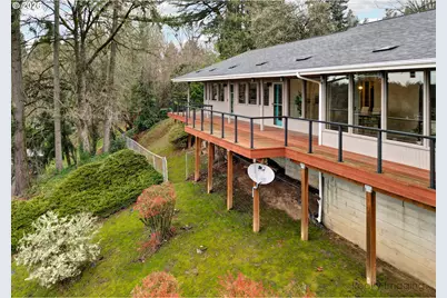 8000 SW Linden Rd, Portland, OR 97225 - Photo 41