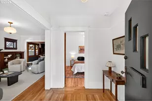 3324 SE Grant St, Portland, OR 97214 - Photo 5