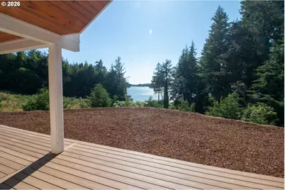 83594 Sauter Dr, Florence, OR 97439 - Photo 15