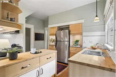 1915 NE 46th Ave, Portland, OR 97213 - Photo 17