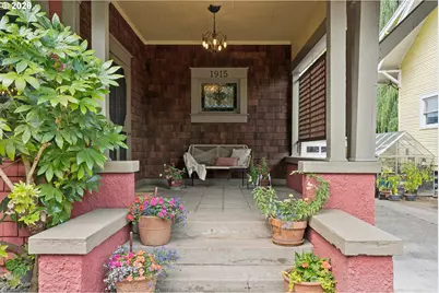 1915 NE 46th Ave, Portland, OR 97213 - Photo 5