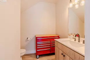 7726 SE Tolman St, Portland, OR 97206 - Photo 15
