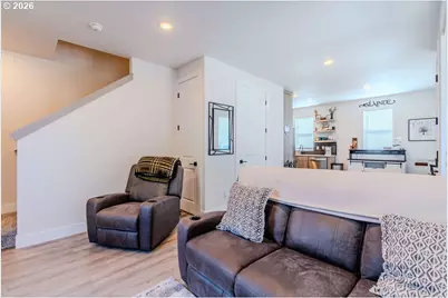 7726 SE Tolman St, Portland, OR 97206 - Photo 3