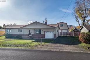 4072 Hanna St, Roseburg, OR 97471 - Photo 1