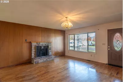 4072 Hanna St, Roseburg, OR 97471 - Photo 5