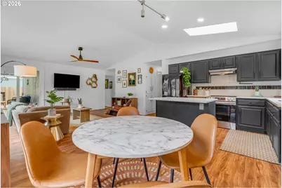 1131 NE 118th Ave, Portland, OR 97220 - Photo 13