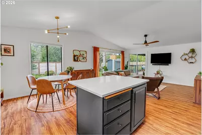 1131 NE 118th Ave, Portland, OR 97220 - Photo 17