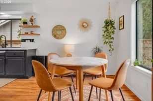 1131 NE 118th Ave, Portland, OR 97220 - Photo 11