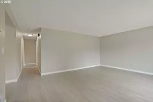 12905 NE 36th St, Vancouver, WA 98682 - Photo 5