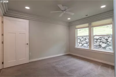 4509 Ridenour St, Roseburg, OR 97470 - Photo 21
