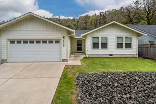 4509 Ridenour St, Roseburg, OR 97470 - Photo 3