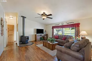 11119 N Myrtle Rd, Myrtle Creek, OR 97457 - Photo 13