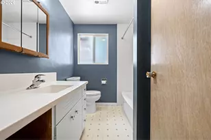 130 E 31st Ave, Eugene, OR 97405 - Photo 11