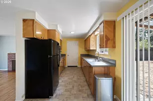130 E 31st Ave, Eugene, OR 97405 - Photo 23