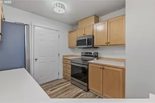 14575 SW Magpie Ln, Beaverton, OR 97007 - Photo 7